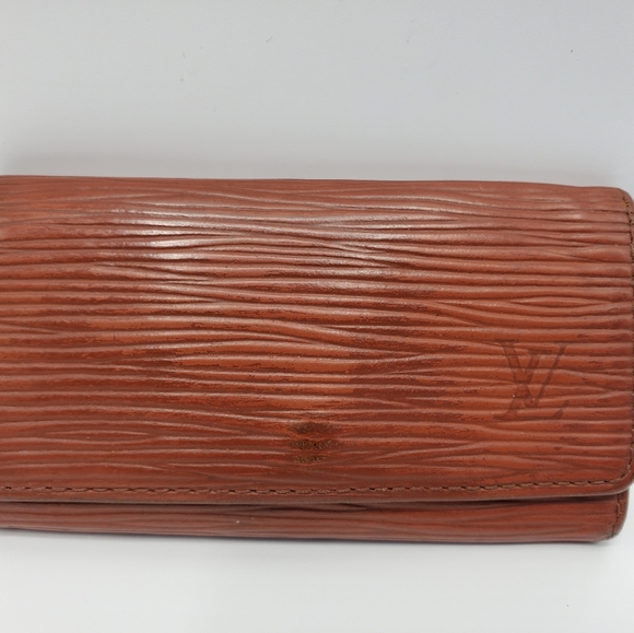 Authentic Preowned LV Key Chain - Picture 1 of 9